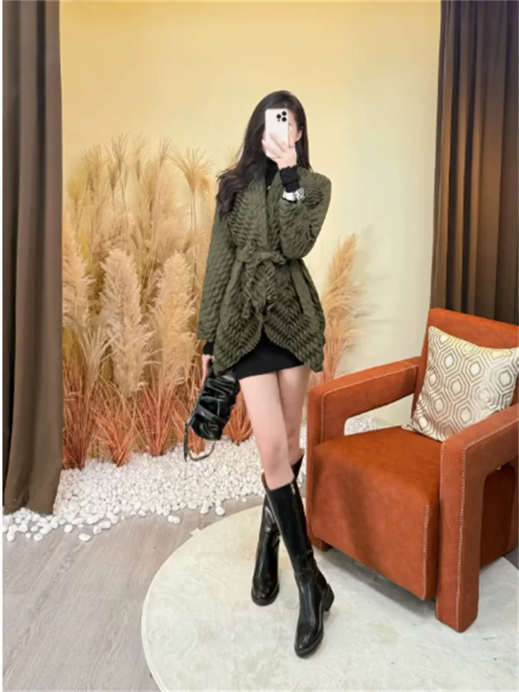 Miyake Pleated Top, Women's Solid Color Short Jacket, Handmade Pleated Versatile Loose Version, Lapel Cardigan, Autumn New Style