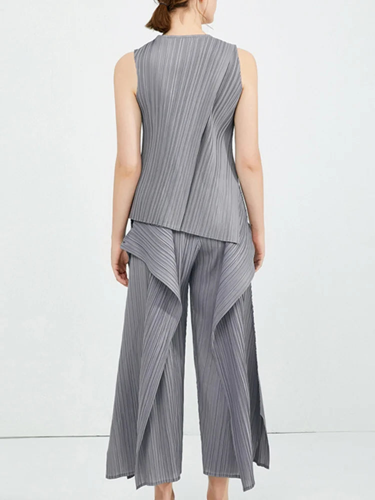 Miyake Irregular Designer Pleated Two Pieces Set Women Sleeveless Elegant Top Wide Leg Loose Trousers Summer Lady Clothing