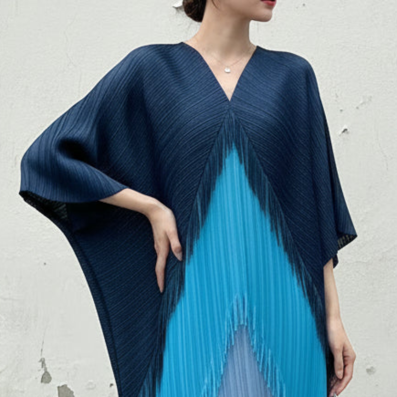 Fringe Pleated Dress Women's V-neck Bat Sleeve Splice Fashion Dress Women's 2026 Spring/Summer New