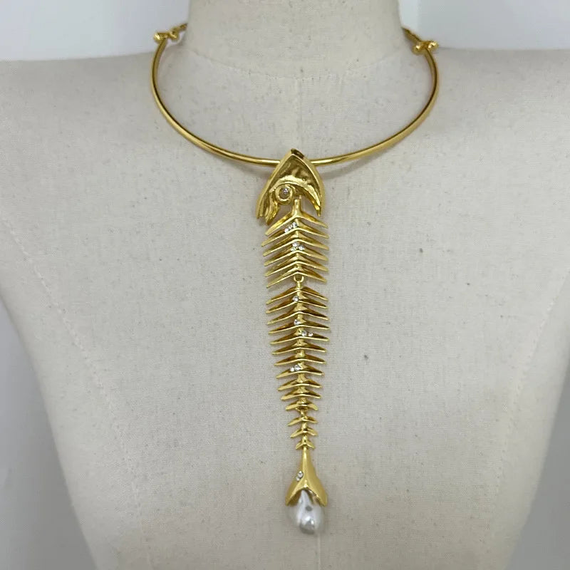 Novelty Design Alloy Big Fish Bone Pendant Choker Necklace For Women Fashion Jewelry Exaggerated Brand Show Statement Necklace