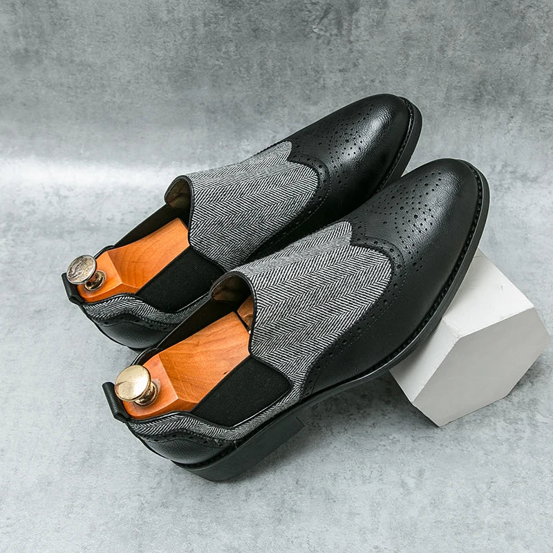 Spring New Men's Comfortable Carved Breathable Block Shoes Fashion Brand Men Retro Brown Pointed Business Banquet Wedding Shoes