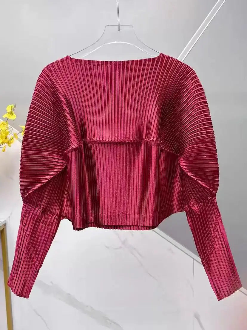 Women's Burgundy Pleated miyake StyleBatwing Sleeve Round Neck Cropped Long-Sleeve Top Shiny Fabric Fashion Casual Daily Wear Trendy Chic