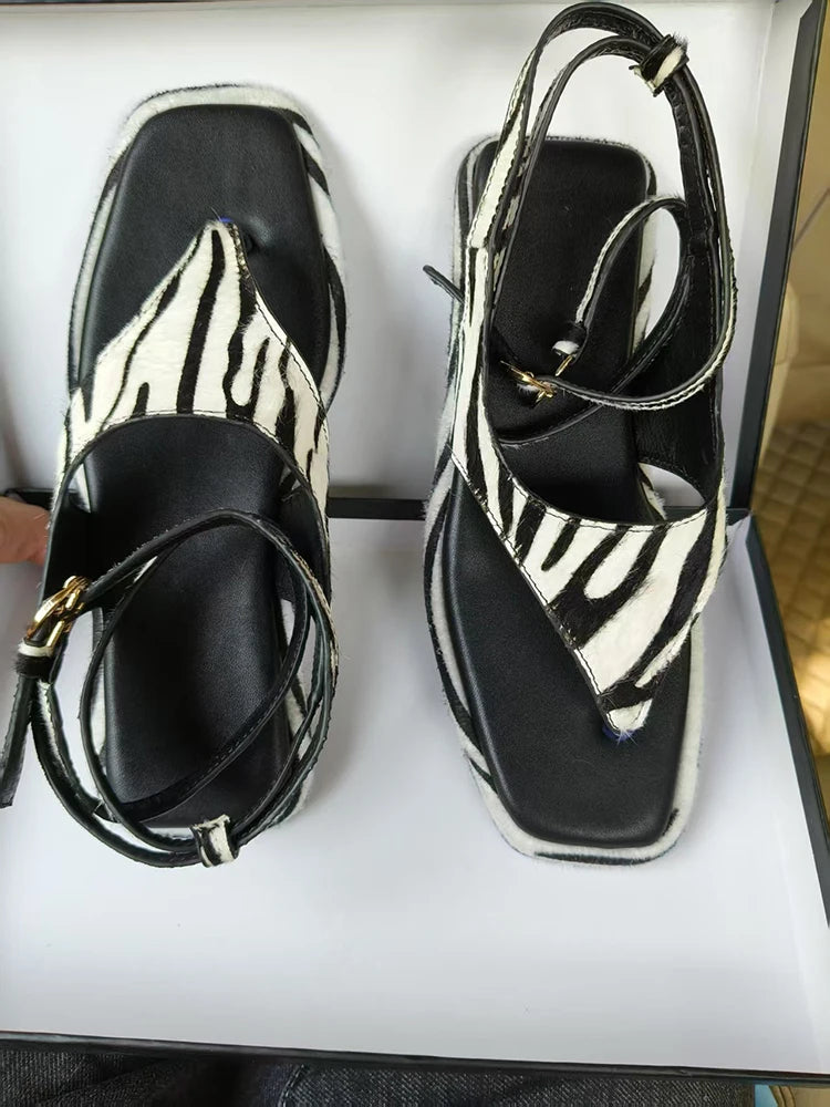 leather Trendy  Flip Flop Sandals Women Flat Heel Ankle Wrap Vacation Sandals Ladies Beach Shoes Zebra Print
