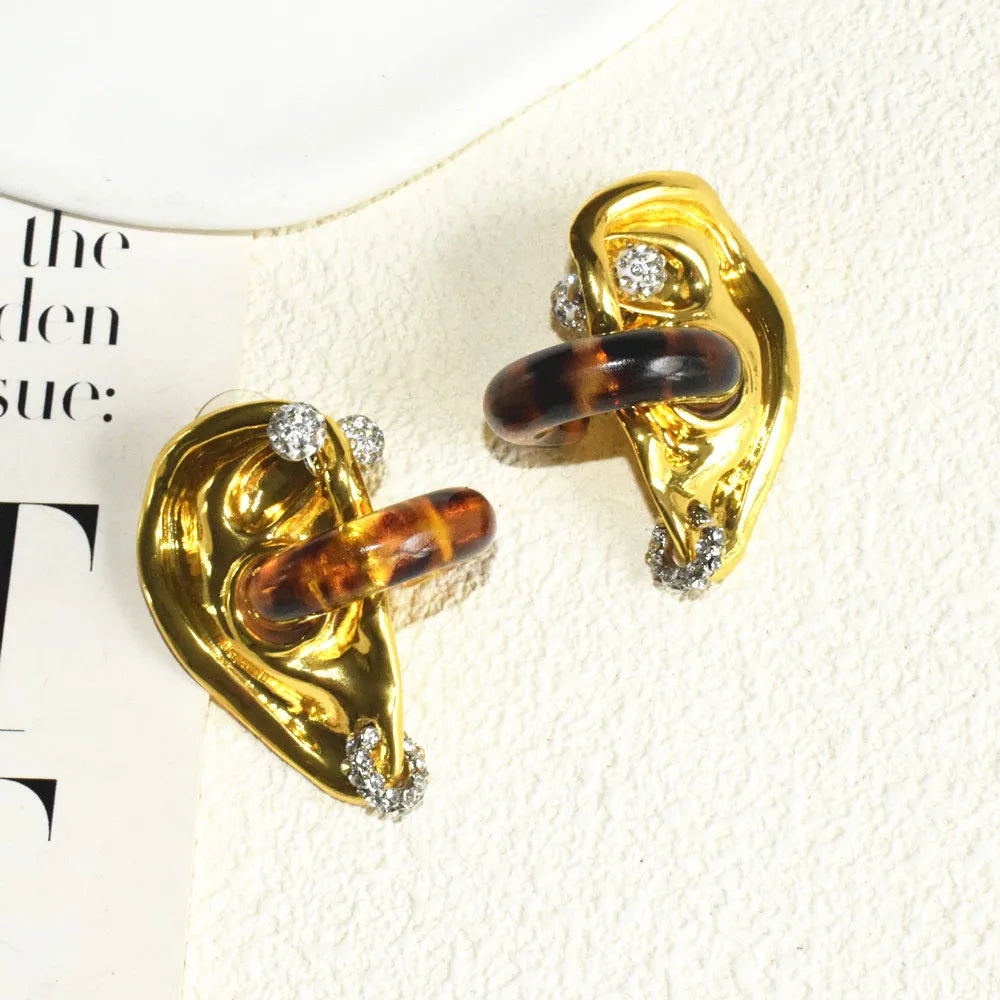 Exaggerated Metal Alloy Ear's Shaped Stud Earrings For Women Fashion Jewelry Trendy Party Show Collection Earrings Accessories