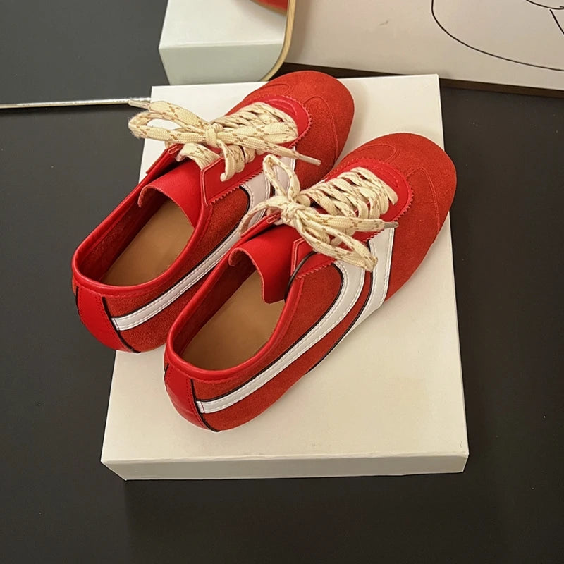 German Training Shoes Women 2025 New Genuine Leather Women Sneakers Flat Lace-up Retro Large Size Forrest Gump Shoes Women