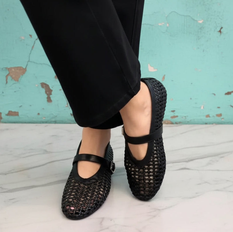 In style Fashion Summer Woven Women Ballet Flats Breathable Hollow out Mary Janes Leather Lazy Walking Loafers Girls Shoes