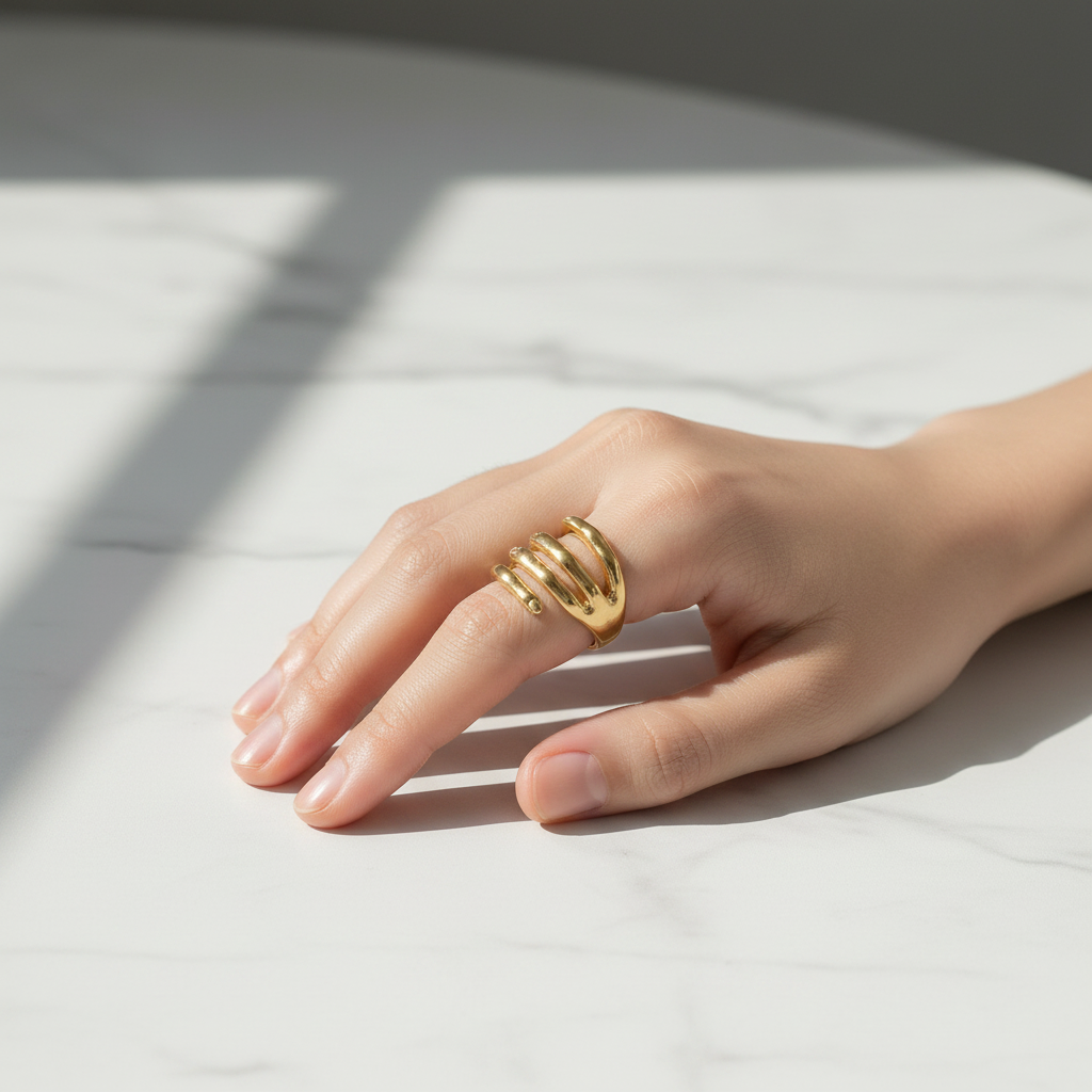 Freeteeme Vintage Palm Grip Wide Big Ring 2024 Adjustable Stainless Steel Hand Hug Ring for Women Men Gold Plated Male Jewelry