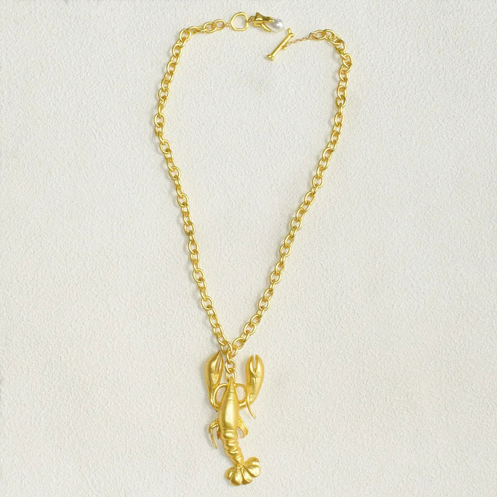 New Brand Fashion Show Metal Alloy Lobster Pendant Necklace For Women Jewelry Trendy Girls' Sweater Chain Necklace Accessories