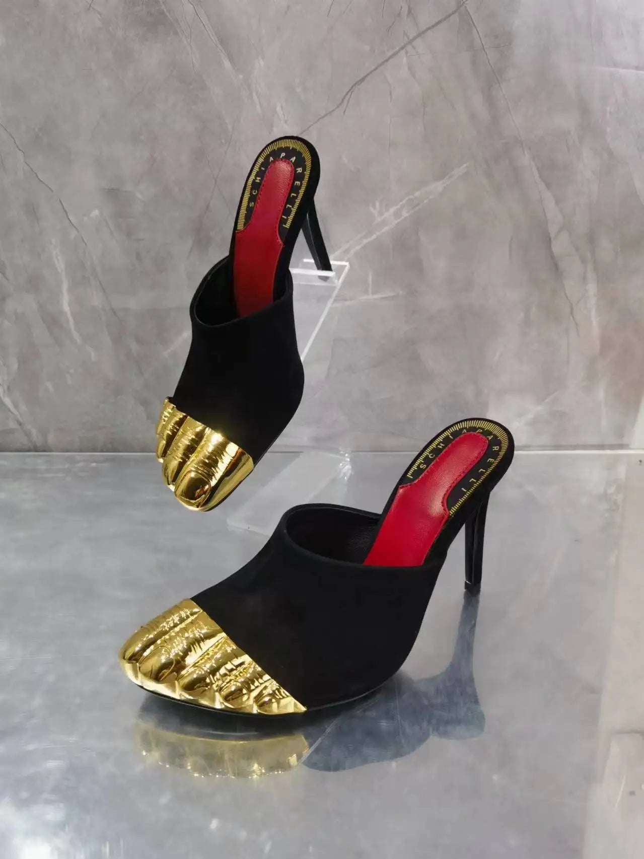 Woman New Style Gold Split Toe Stiletto Heel Mules Shoes Female Slip On Strange Toe Gold Black Mixed Color Slippers Summer Shoes