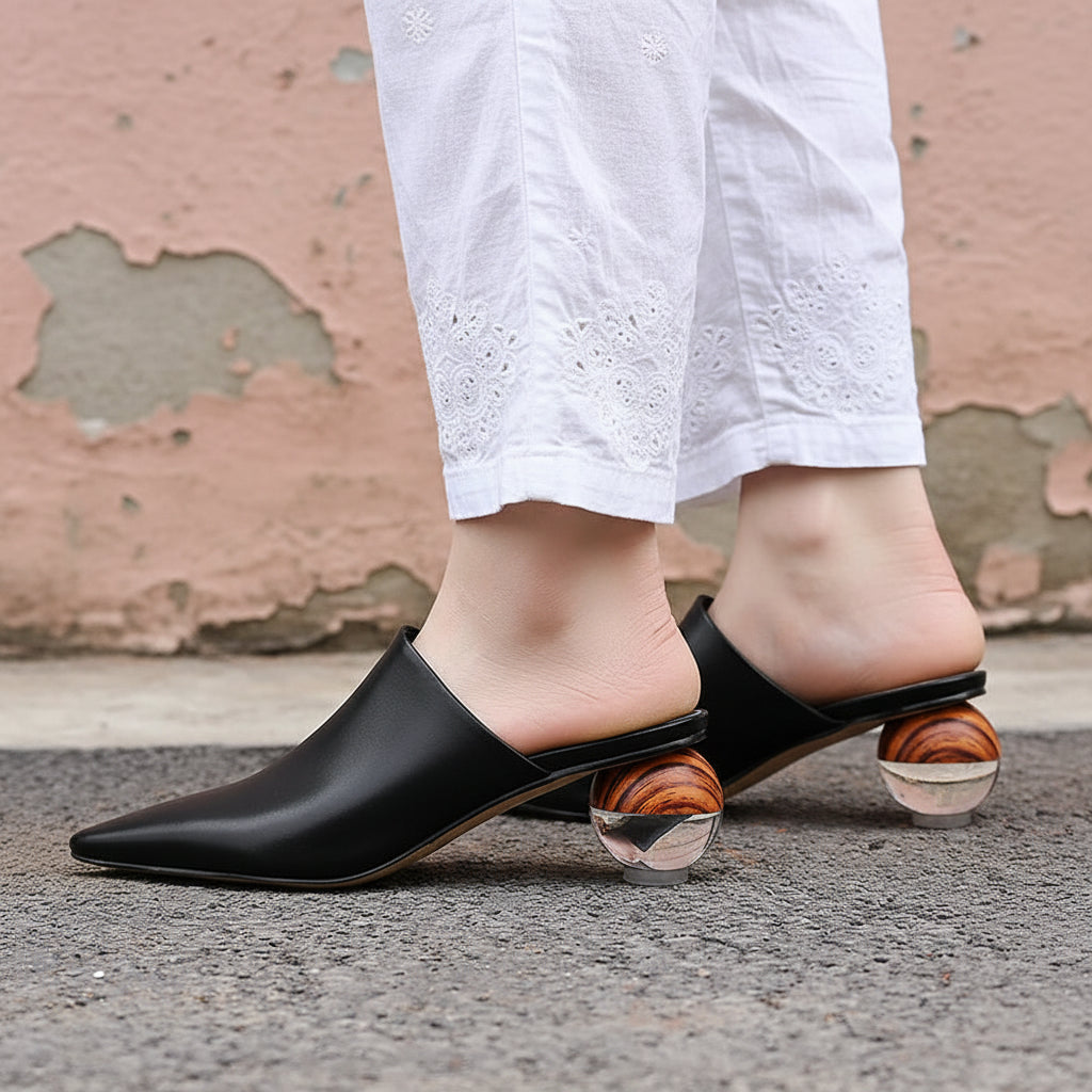 2025 Summer Fashion New Muller Shoes Women European Fashion Station Baotou Slippers Half-supported Outdoor Sandals Fashion Shoes