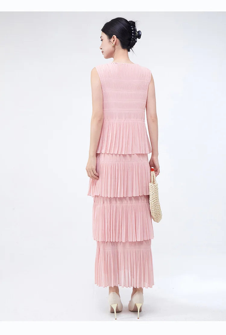 Miyake Folds 2024 Spring/summer New Elegant Women's Sleeveless Dress Fashion Everything Cake Dress