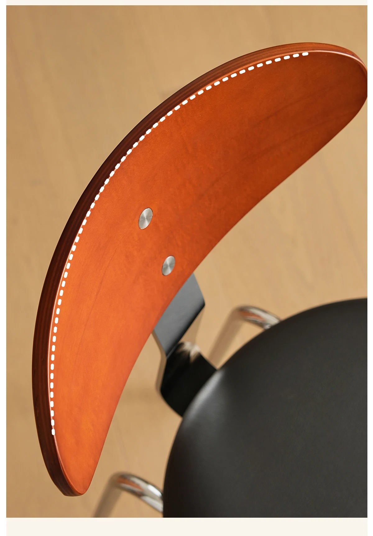 Mid-Century Solid Wood Chair Ergonomic Backrest Dining Desk Living Room Chair for Small Spaces Minimalist Home Furniture