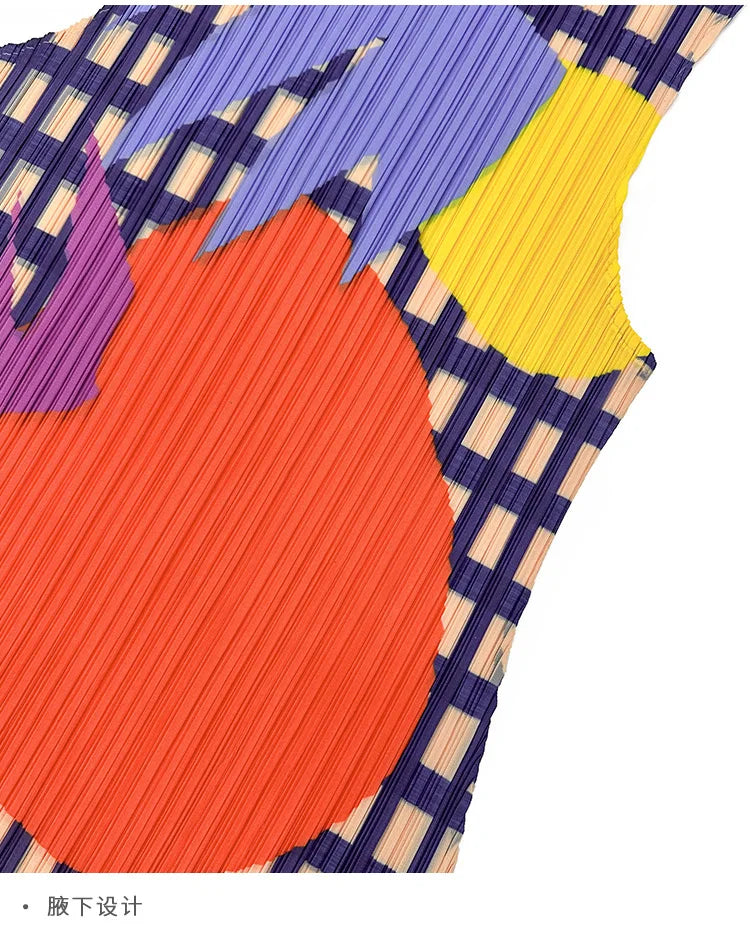 Miyake Pleated Sleeveless Vest Women's Spring and Summer New Contrast Color Geometric Print Loose Casual Fashion Round Neck Top