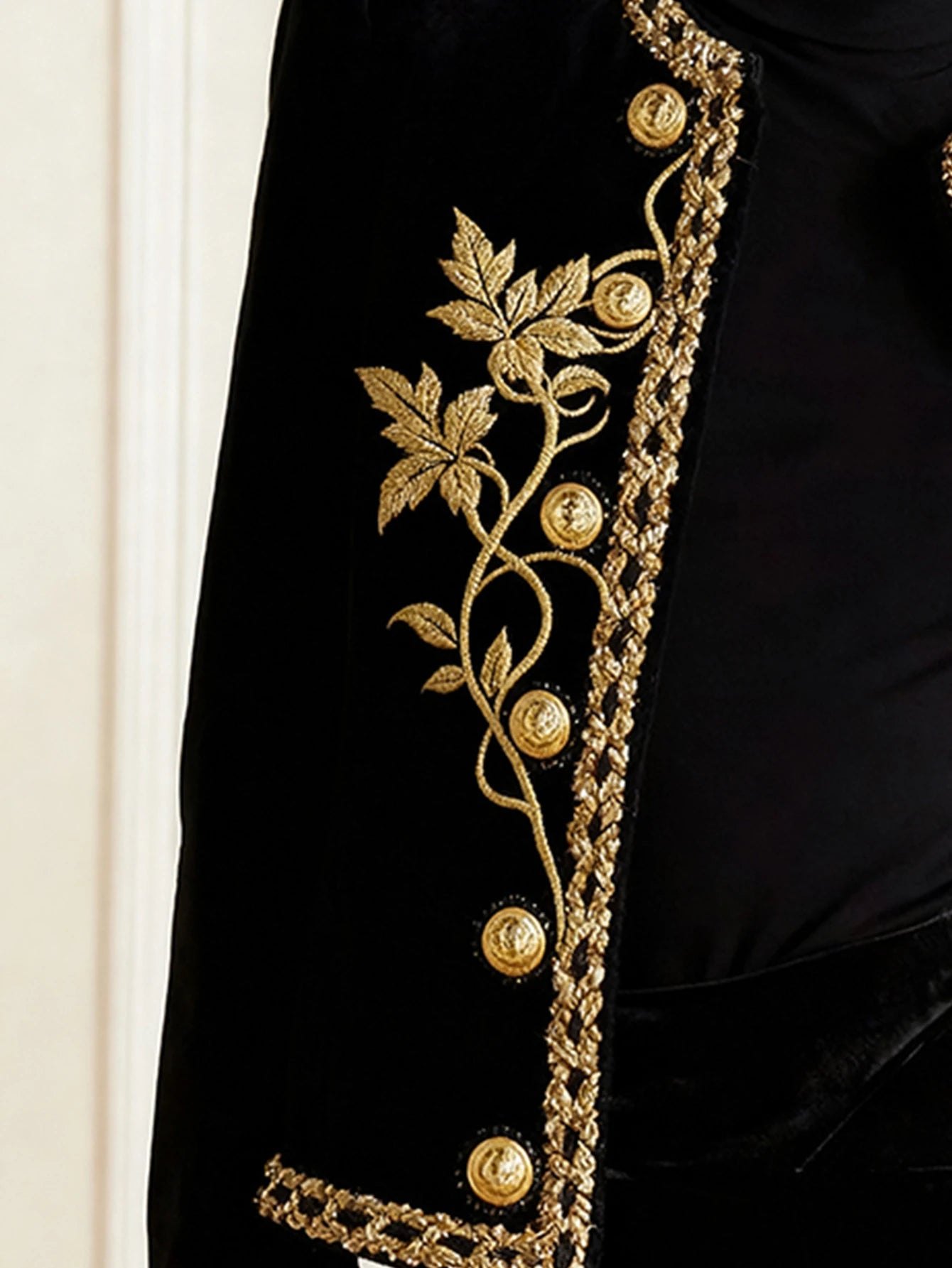 Modigirl Woman Gold Embroidered Jackets 2026 New Velvet Long Sleeve Round Neck Button Christmas Holiday Ladies Coat