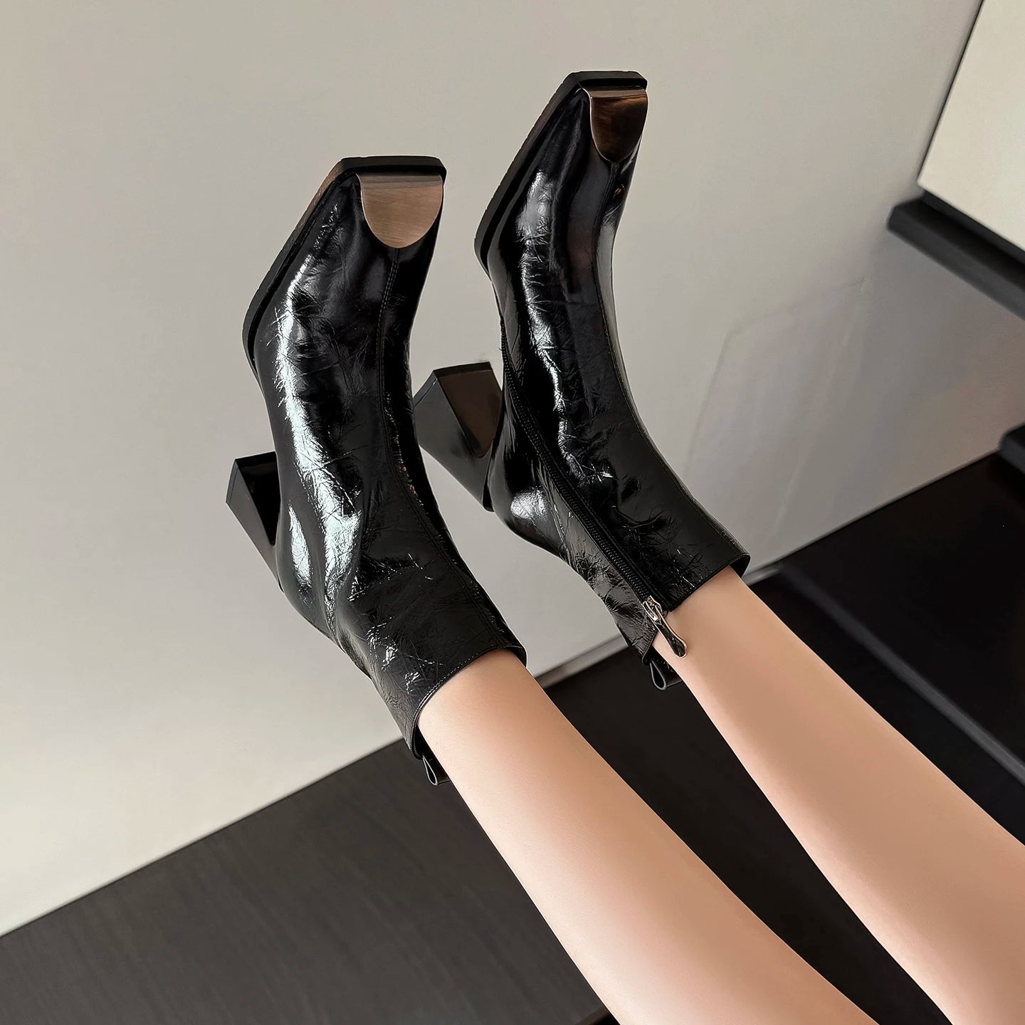Fashion Genuine Leather women's Ankle Boots Square Metal Toe High Thick Heels Lady Party Dating Boots Women Autumn