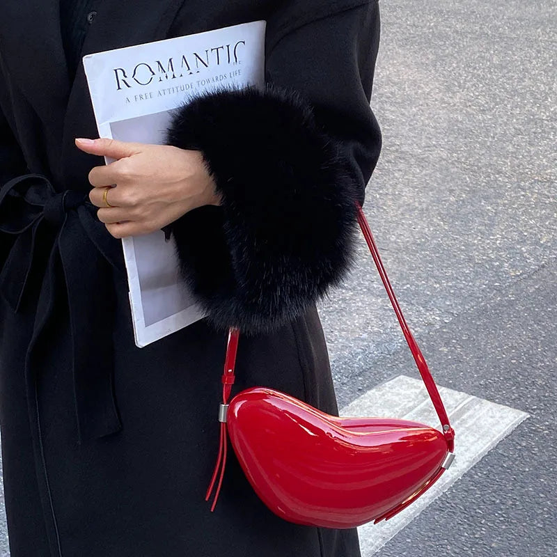 Women's Red Handbag Peach Heart Shape Bright Face Shoulder Bag Sweet Motorcycle Cool Crossbody Bag Spicy Girl PU Armpit Bag