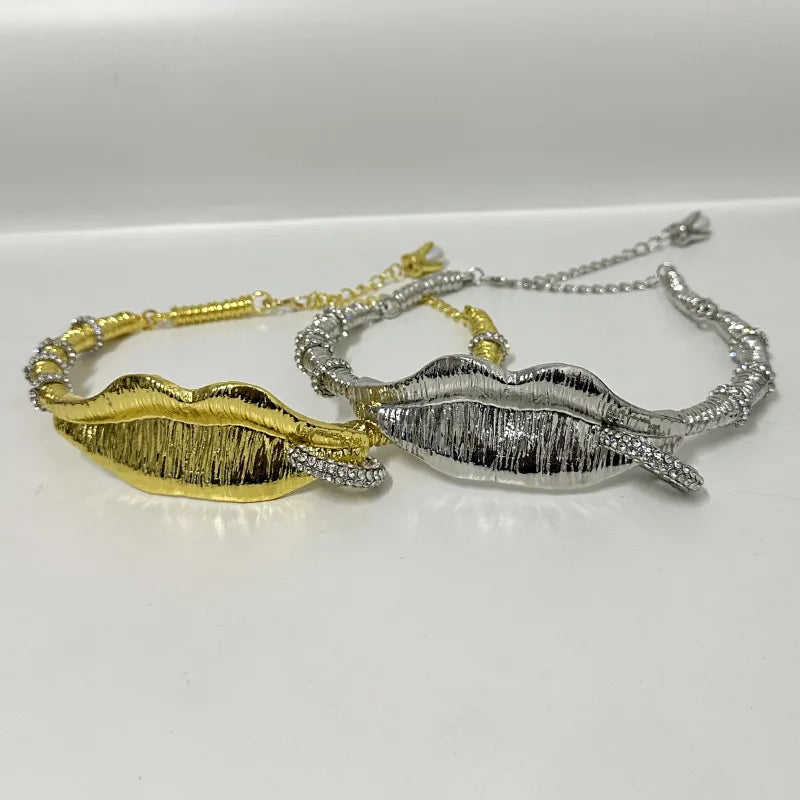 Stylish Lip Texture Rhinestone Collar Elegant Personality Dinner Necklace Ladies Fashion Jewelry Accessories