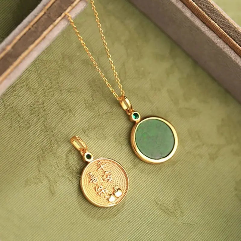 Natural green chalcedony circular pendant fresh minimalist nInlaid Chinese style classic peace and happiness necklace jewelry