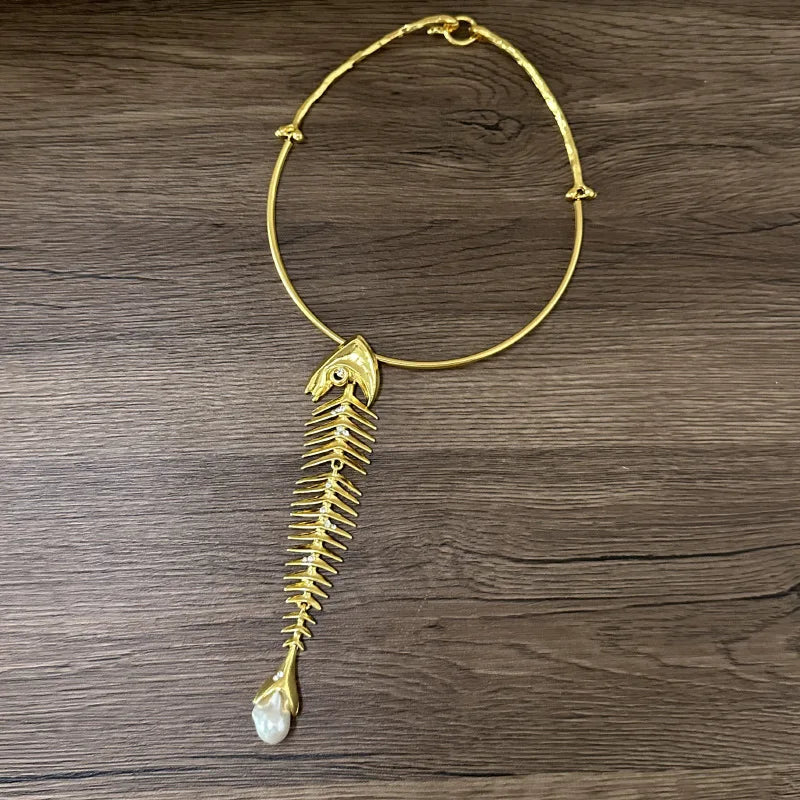 Novelty Design Alloy Big Fish Bone Pendant Choker Necklace For Women Fashion Jewelry Exaggerated Brand Show Statement Necklace