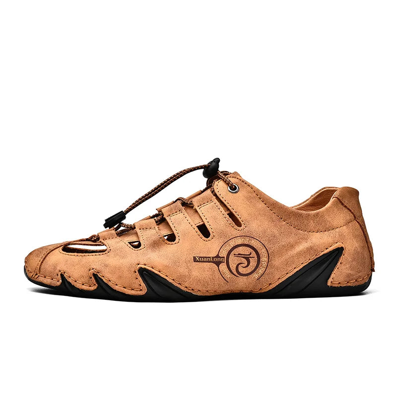 Men's slippers flat bottomed beach breathable genuine leather business casual non slip lightweight hollow out outdoors sandals