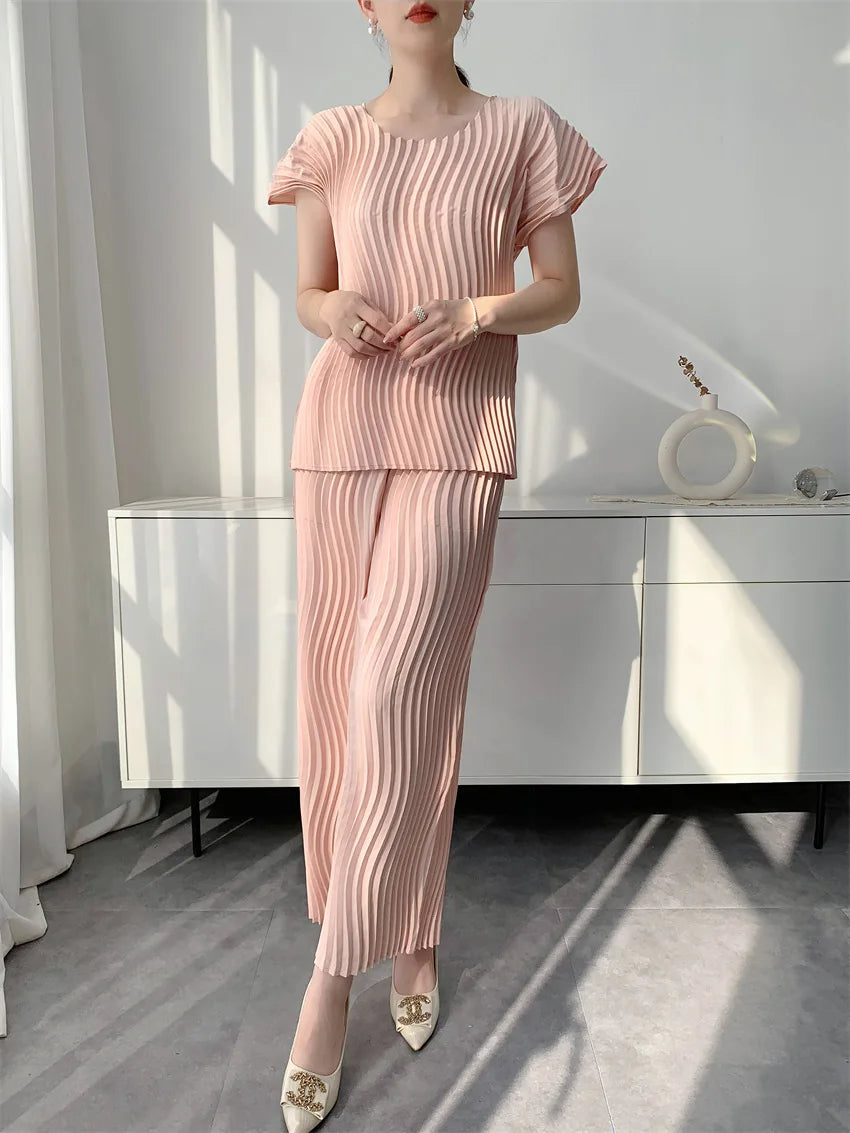 Miyake Pleated Women's Casual Solid Color Round Neck Short-sleeved Loose Versatile T-shirt Tops Fashionable Pullover Shirt