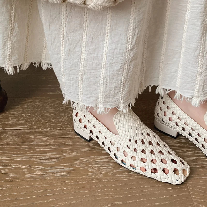 Hot Sale Genuine Leather Braided Sandals Women Low Heel Breathable Summer Loafers Sandals Female Leisure Sandals
