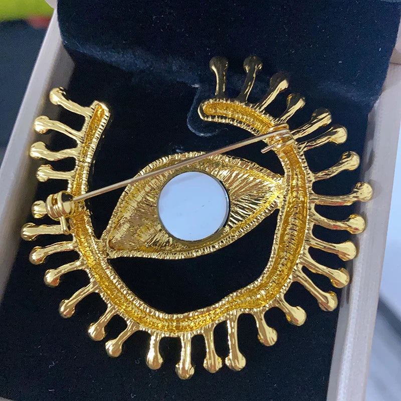 New Evil Eye Badges Cosplay Anime Demon Blue Eye Vintage Devil Eyes Brooches Costume Pin Fans Collection Friends Gifts Wholesale