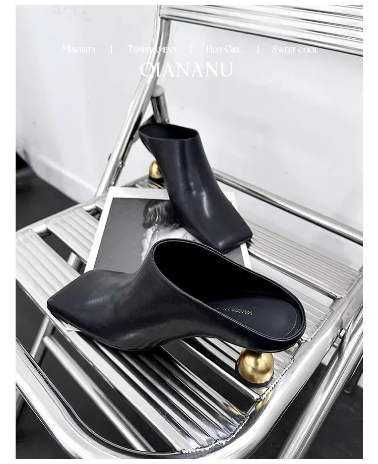 Retro Square Headed Wine Glasses and Slippers for Women in Summer 2025, New Style for Wearing Half Drag High Heels for Women