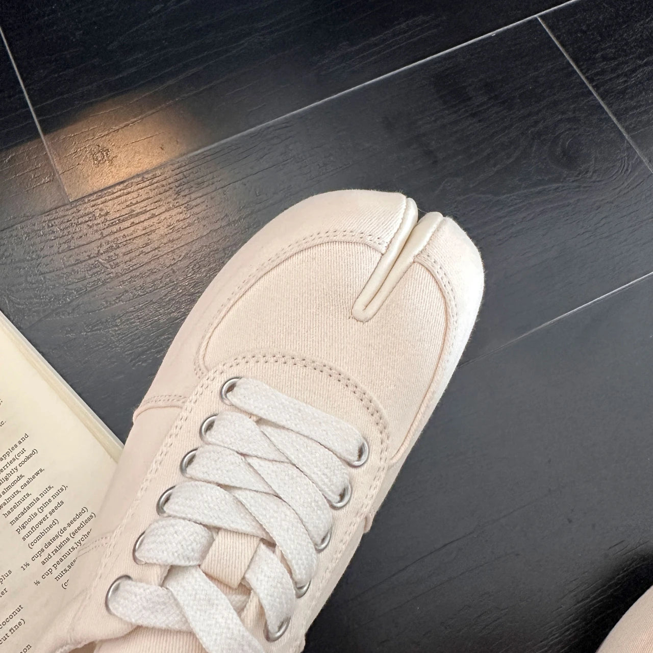 German Training Shoes Women's 2026 Summer Lace Up Forrest Gump Shoes Women's Split Toe Breathable Sports Shoes