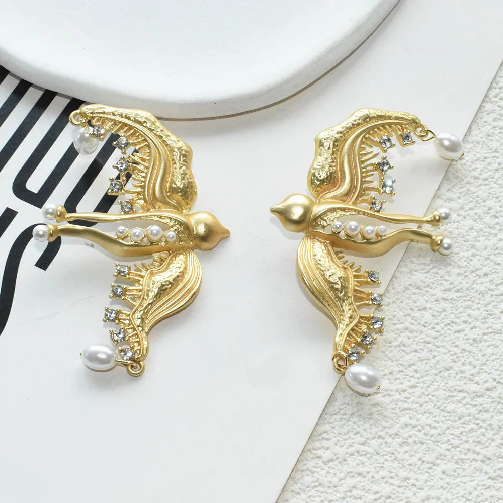 New Elegant Metal Artificial Pearl Bird Dangle Earrings for Women Fashion Statement Jewelry Accessory