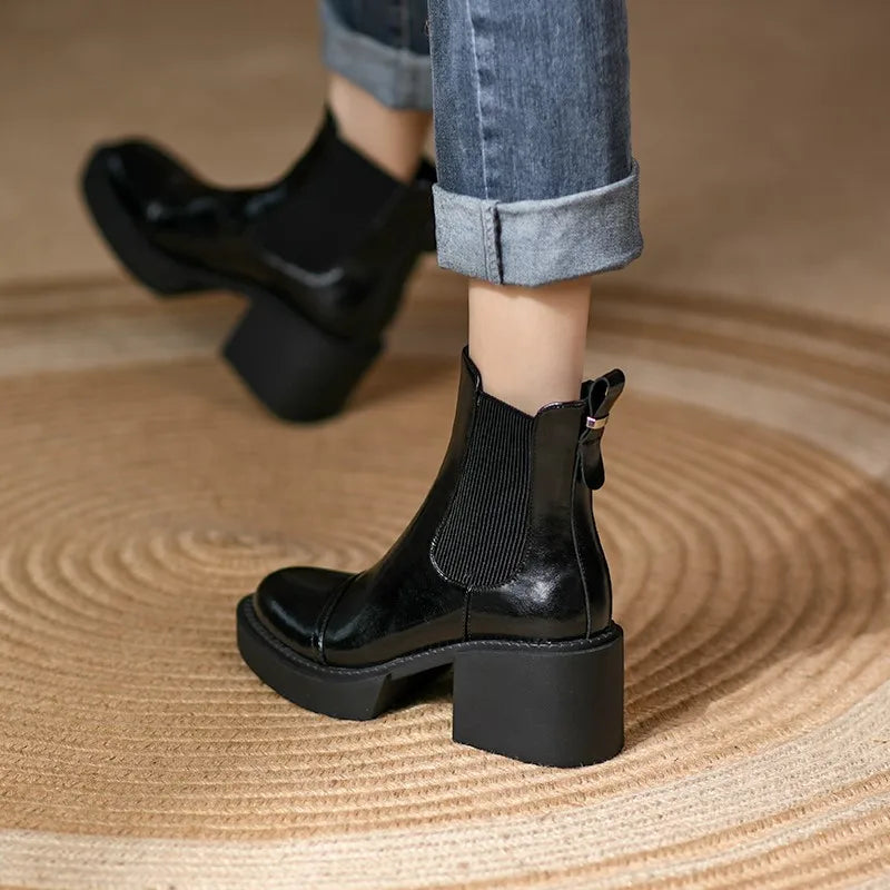 Winter Genuine Leather Chelsea Boots Women Shoes Retro Round Toe Women Platform Thick Heels Short Booties Autumn