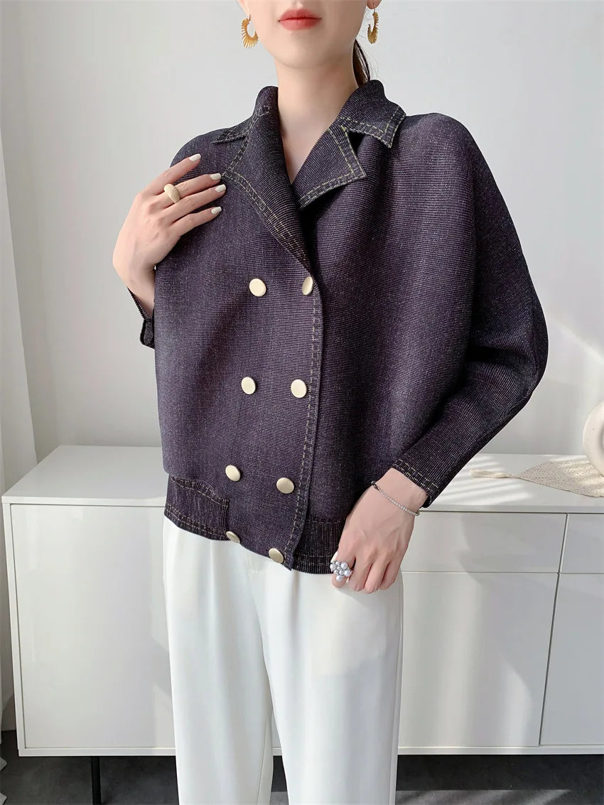 Miyake Women's Early‑Autumn Toothpick‑Texture Pleated Jacket, Relaxed‑Vibe Casual Outerwear, Slim‑Fitting Draping Commuter Top