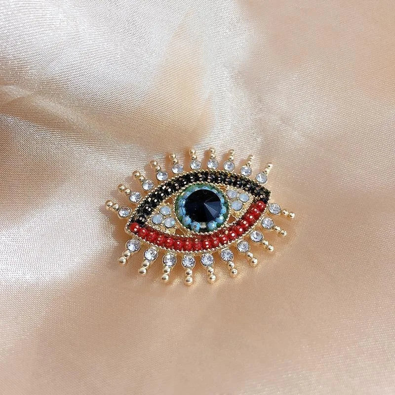 New Evil Eye Badges Cosplay Anime Demon Blue Eye Vintage Devil Eyes Brooches Costume Pin Fans Collection Friends Gifts Wholesale