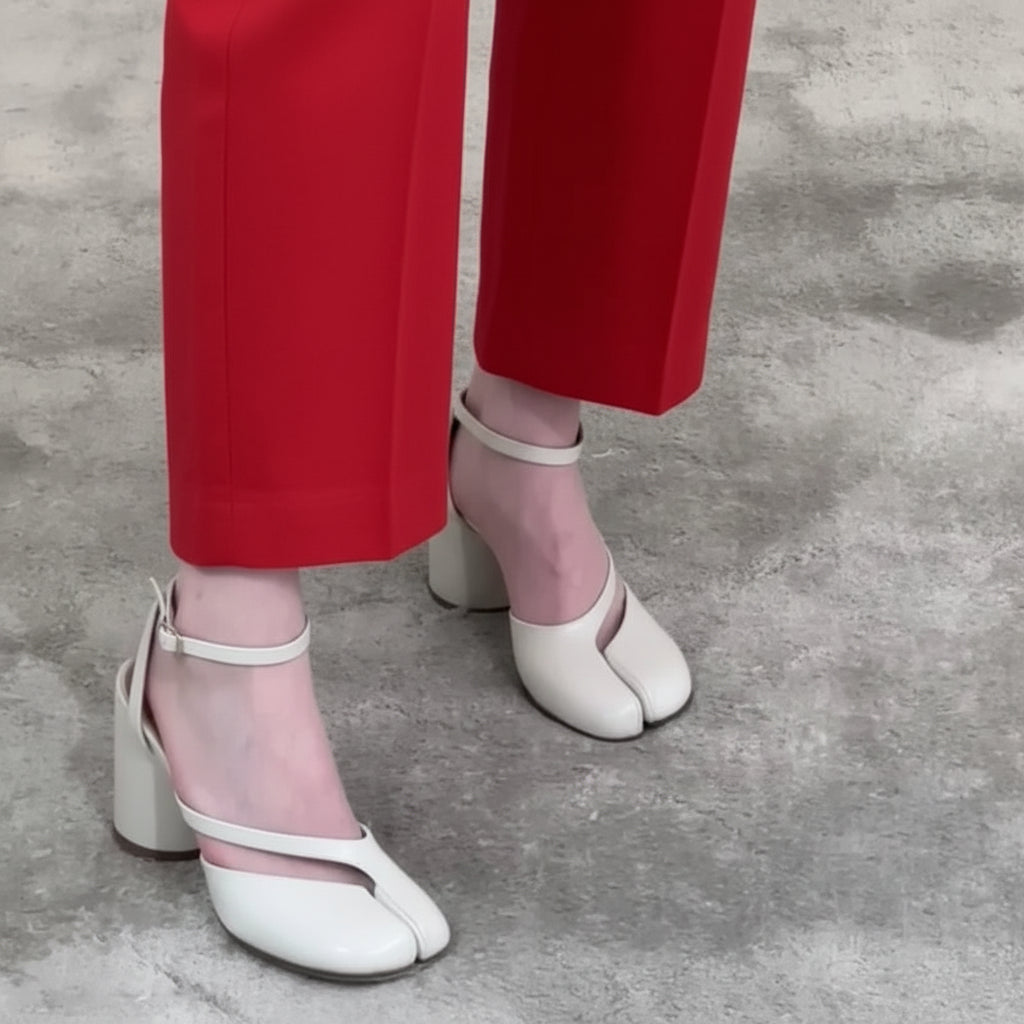 2025 New Fashion Patent Leather Cross Strap Tabi Women Sandals Summer Slingbacks Split toe Thick High heels Chunky Shoes Sandals