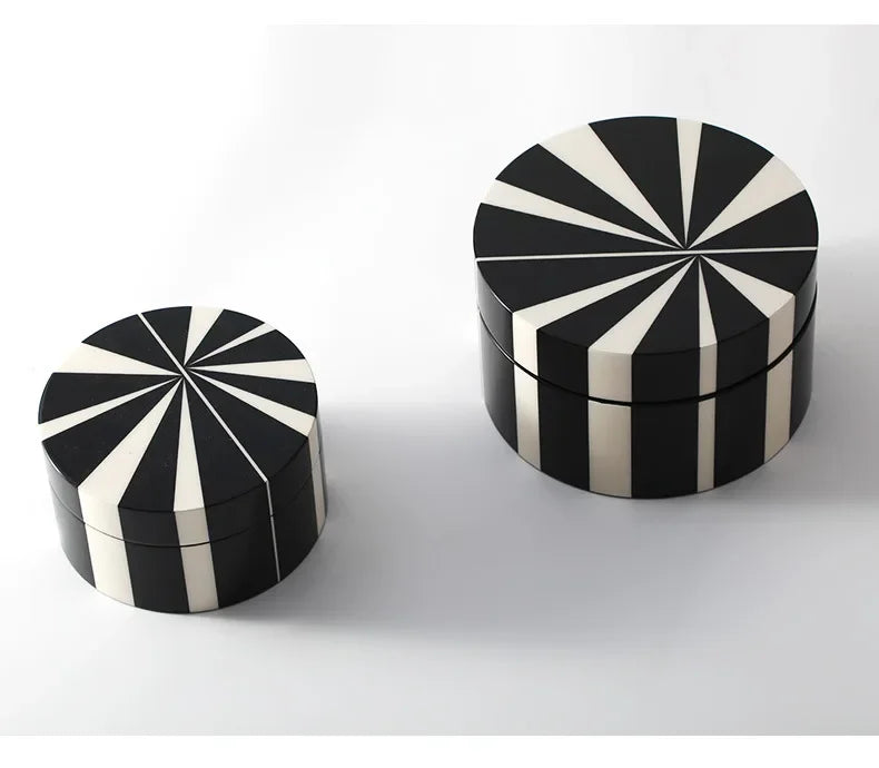 Elegant Glossy Piano Lacquer Home Decor Black White Stripes Jewelry Organizer Box Tray Display Stand Stylish Storage Decorative