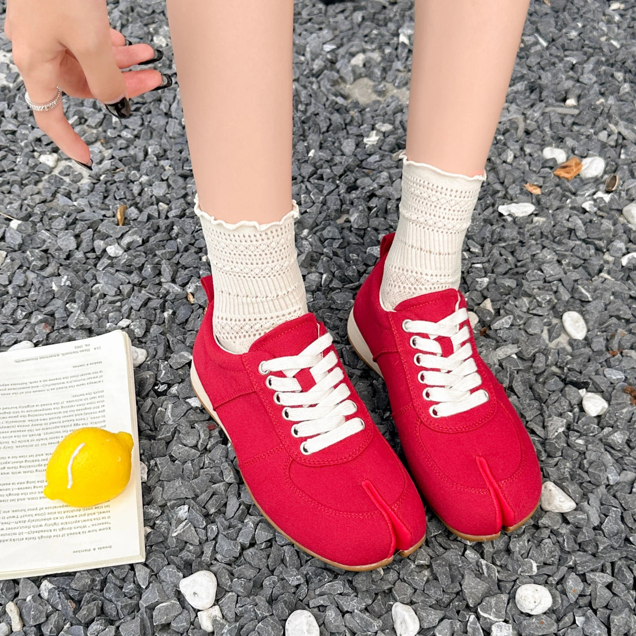 German Training Shoes Women's 2026 Summer Lace Up Forrest Gump Shoes Women's Split Toe Breathable Sports Shoes