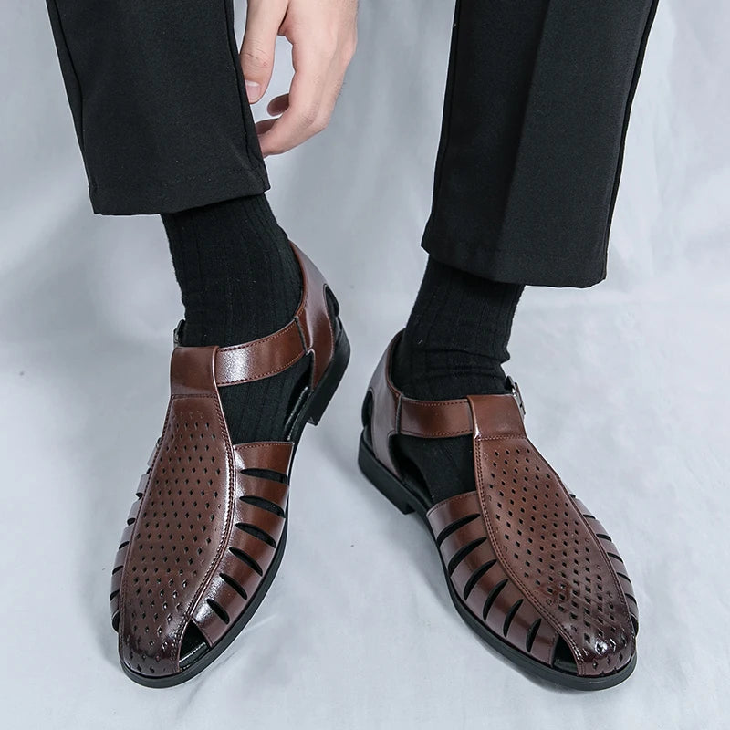 Brand's New Men's Summer Oversized Breathable Sandals Retro Pointed Men's Fashion Trend Hollowed Out Comfortable Leather Shoes