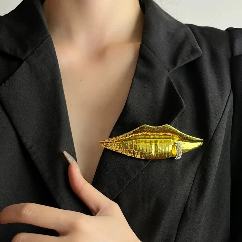 Stylish Lip Texture Rhinestone Collar Elegant Personality Dinner Necklace Ladies Fashion Jewelry Accessories