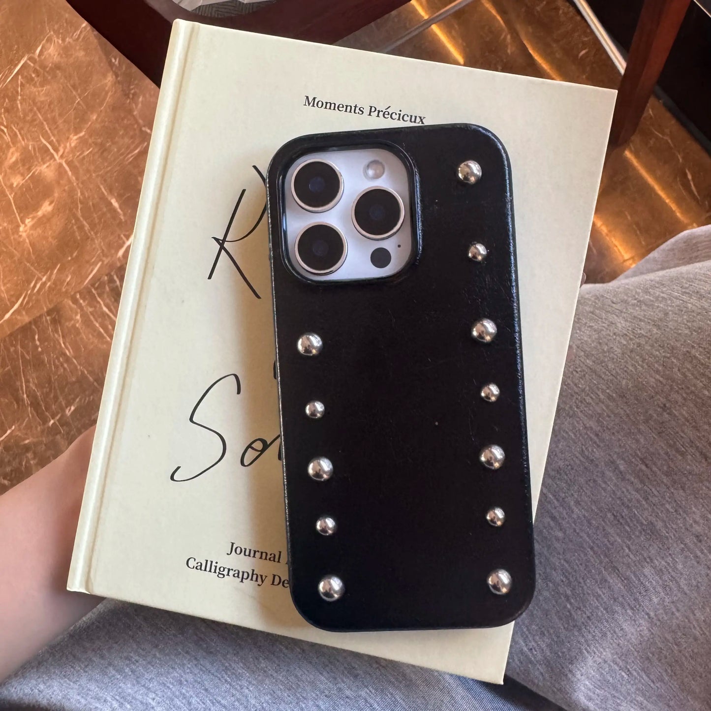 Chic iPhone case Personality Advanced Silver round Rivet Solid Color Leather Shock Proof Phone Cover for iPhone 17Promax 16 15 14 13 Pro Max Case