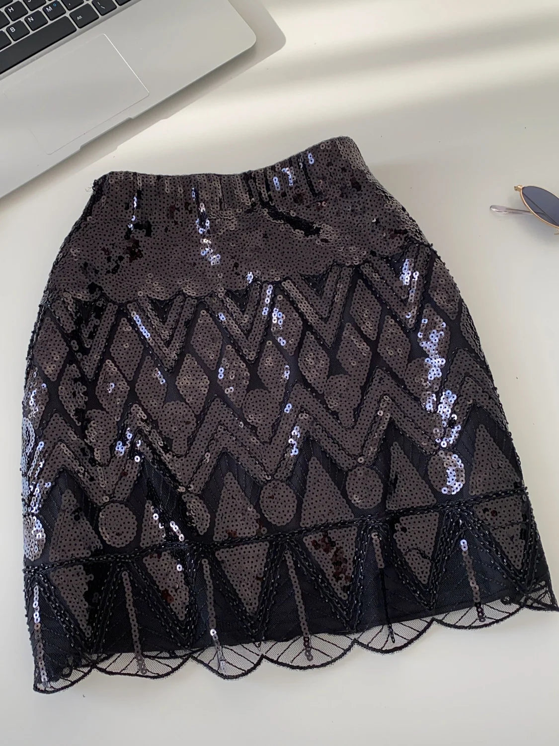 Faionable Heavy Embroidery Sequin High Waist Slim A-Line  Skirt Women's Autumn Small Fraance Sle Commute Skirt