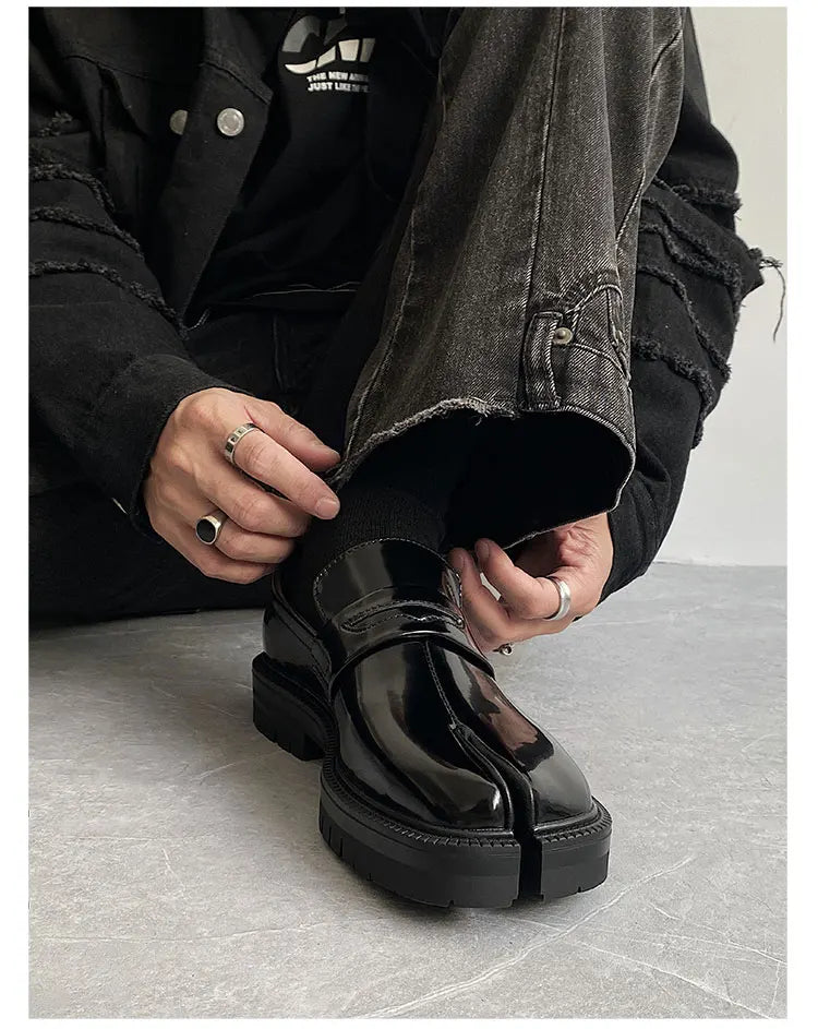 2026 New arrival Split Toe Shoes Tabi Shoes Loafer for Men and Women Split Toe Thick Sole Casual Genuine Leather Shoes