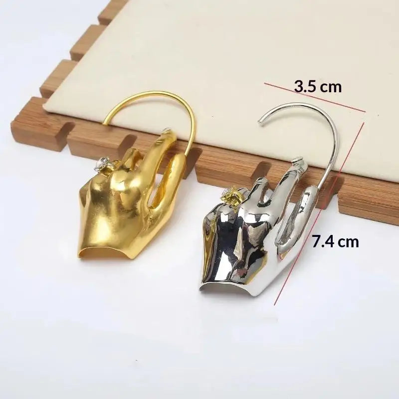 1Pcs Novelty Design Metal Hand Left Earcuff Dangle Earrings For Women Jewelry Fashion Show Statement Earrings Accessories