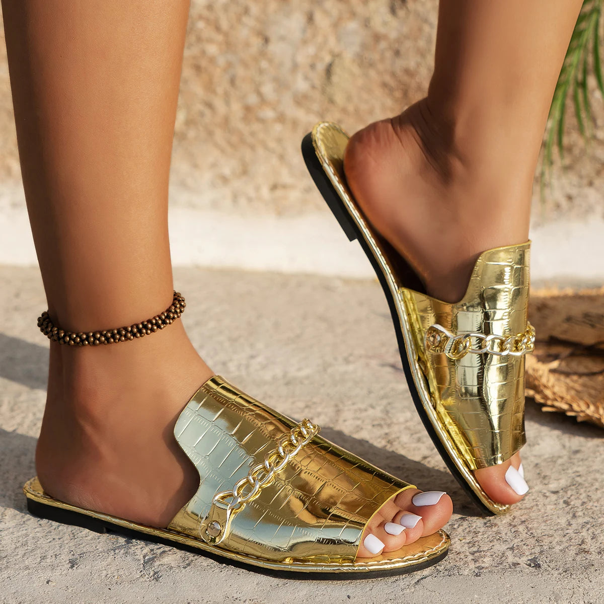 Women's Large Size Chain Flat Sandals 36-43 Summer 2026 Fashion Casual Versatile Open Toe Slippers Versatile Comfortable Sandals