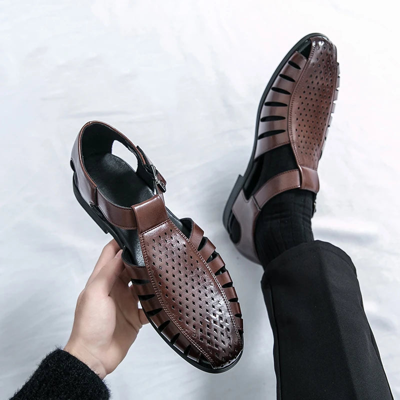 Brand's New Men's Summer Oversized Breathable Sandals Retro Pointed Men's Fashion Trend Hollowed Out Comfortable Leather Shoes