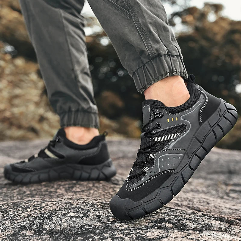Fashionable Men Comfortable Lace Up Anti-collision Casual Sports Shoes Outdoor Men Breathable Anti Slip Soft Soled Hiking Shoes