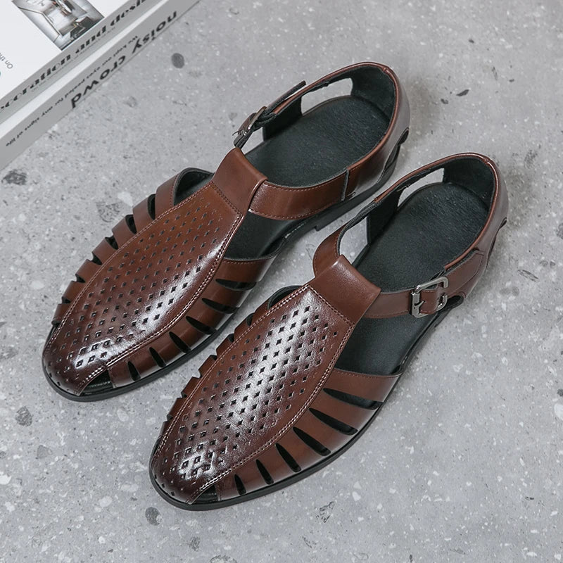 Brand's New Men's Summer Oversized Breathable Sandals Retro Pointed Men's Fashion Trend Hollowed Out Comfortable Leather Shoes