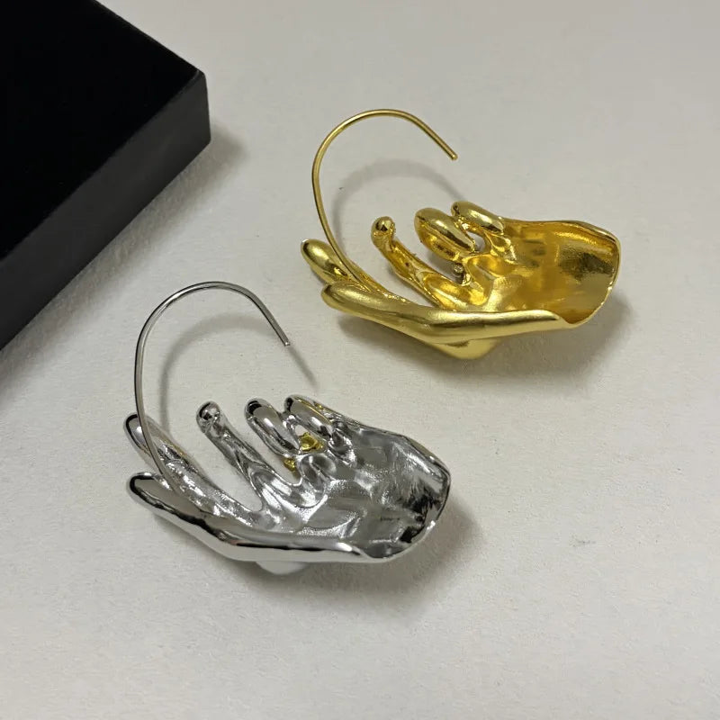 1PC Novelty Design Metal Hand Earcuff Dangle Earrings For Women Jewelry Fashion Show Statement Earrings Accessories