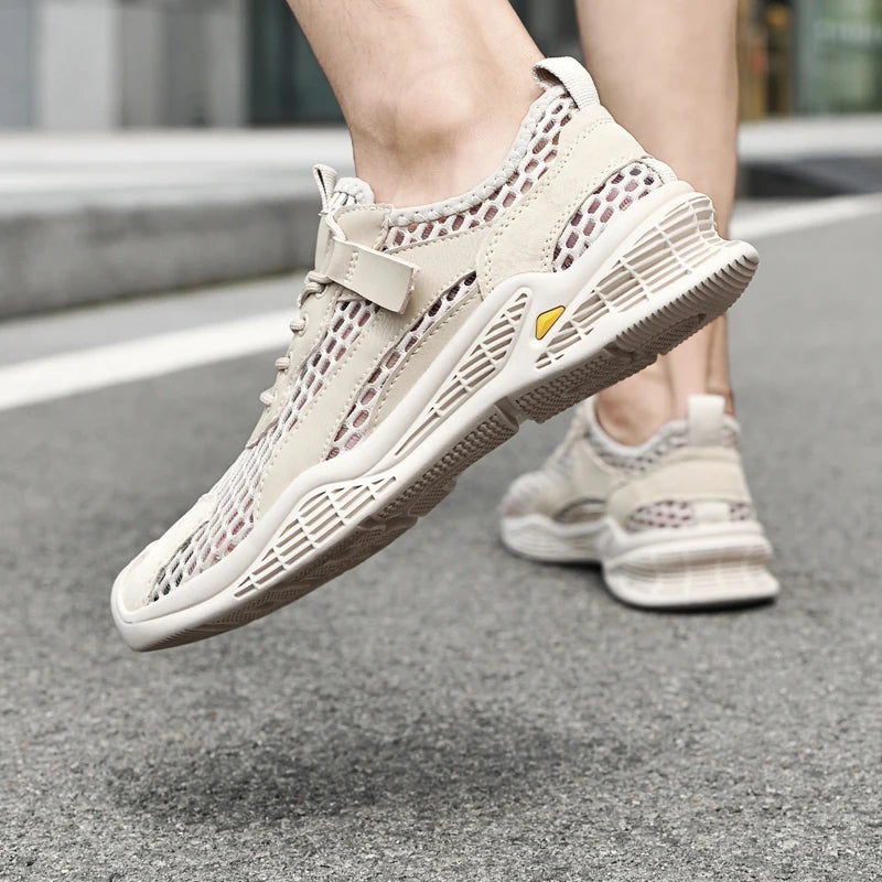Breathable Men Casual Mesh Shoes Lightweight Summer Flats Comfortable Driving Shoes Simple Style Outdoor Walking Shoes Sneakers