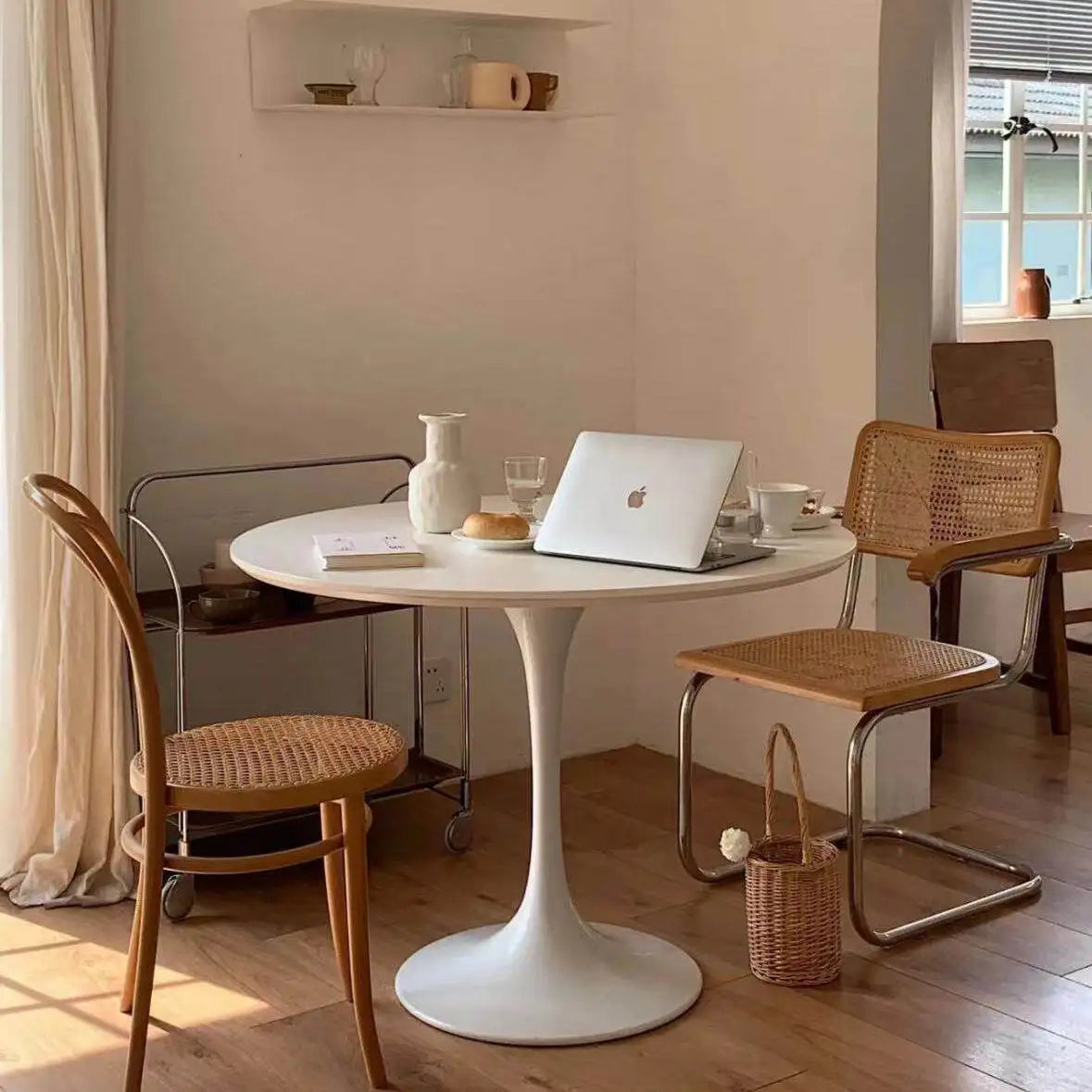 W*-Tulip Stone Dining Table for Restaurant Small Apartment-Modern Simple White Multi-functional Design Single Pedestal