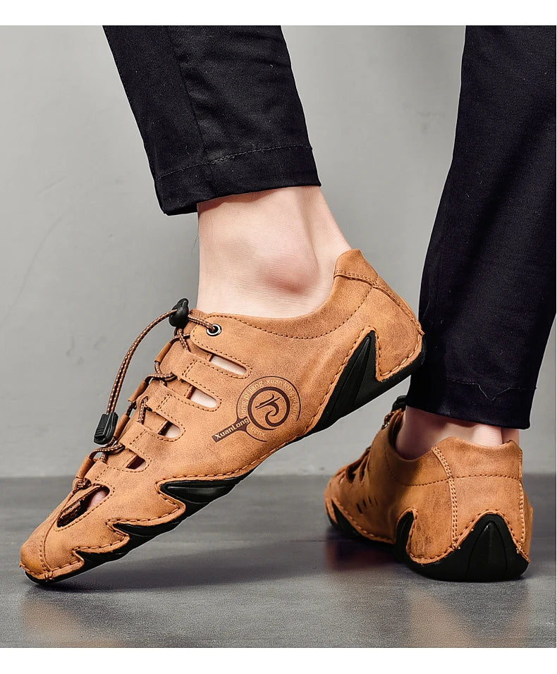 Men's slippers flat bottomed beach breathable genuine leather business casual non slip lightweight hollow out outdoors sandals
